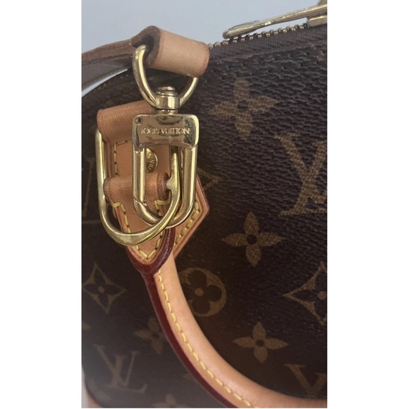 SOLD🥳🥳 - Picture 8 of 9